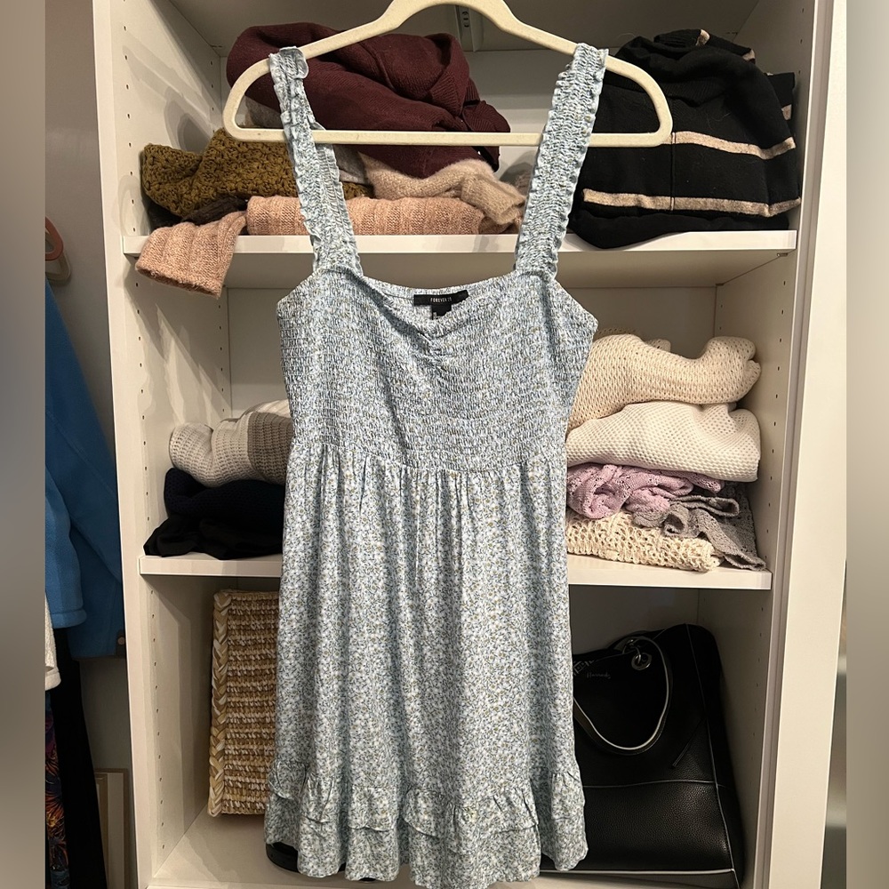 Forever 21 Baby Blue Floral Mini Dress – Size Medium